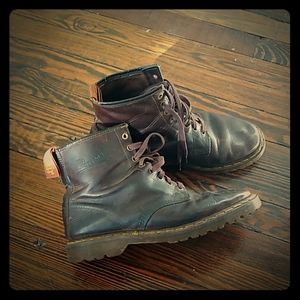 Dr. Martens made in England 10-10.5